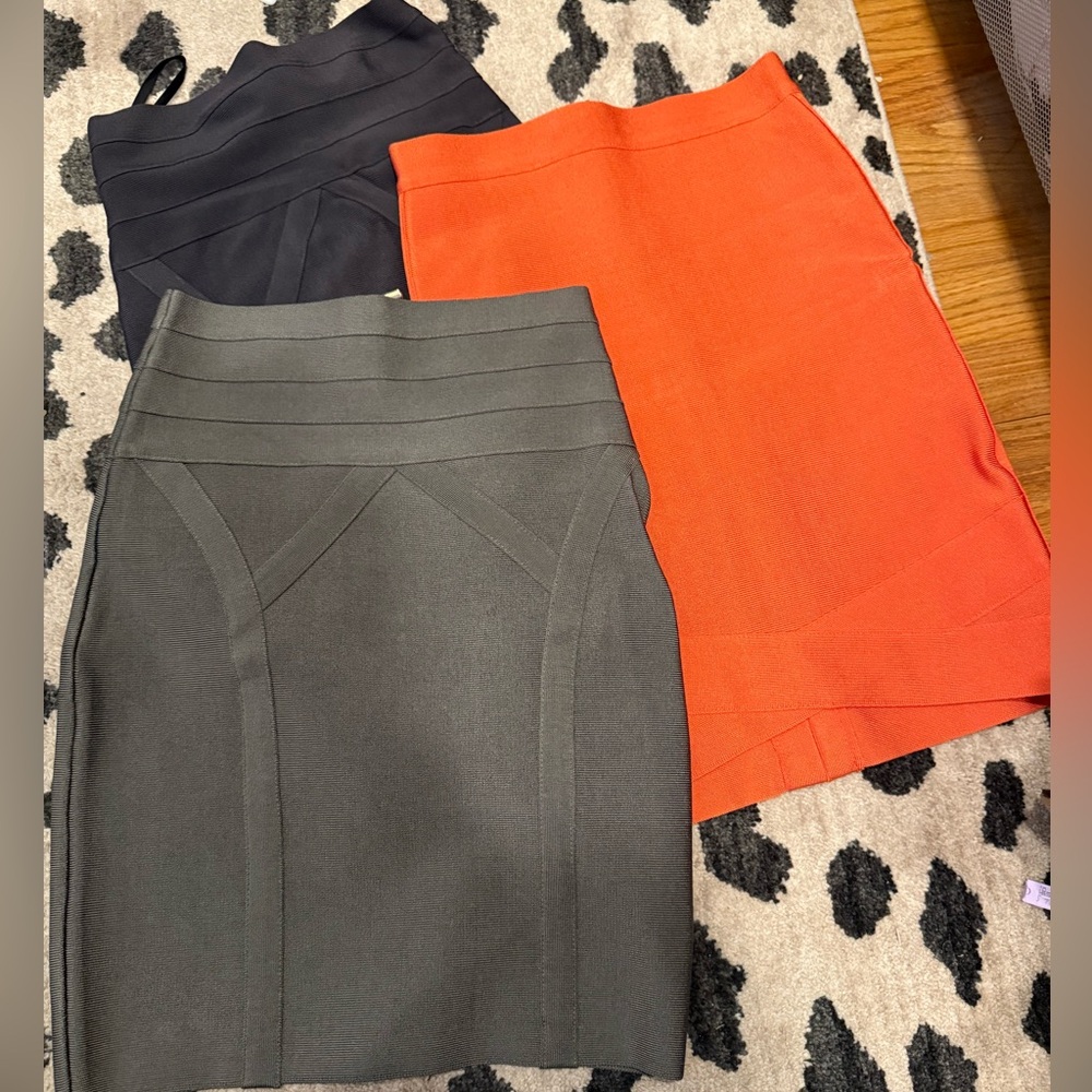 BEBE BANDAGE SKIRTS
SET OF 3
XS